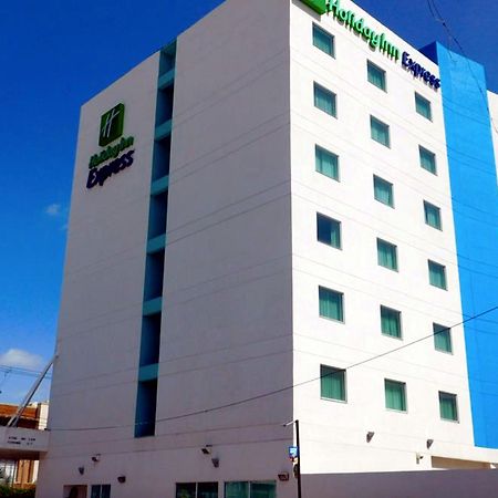 Holiday Inn Express Tuxtla Gutierrez La Marimba, an IHG Hotel Exterior foto