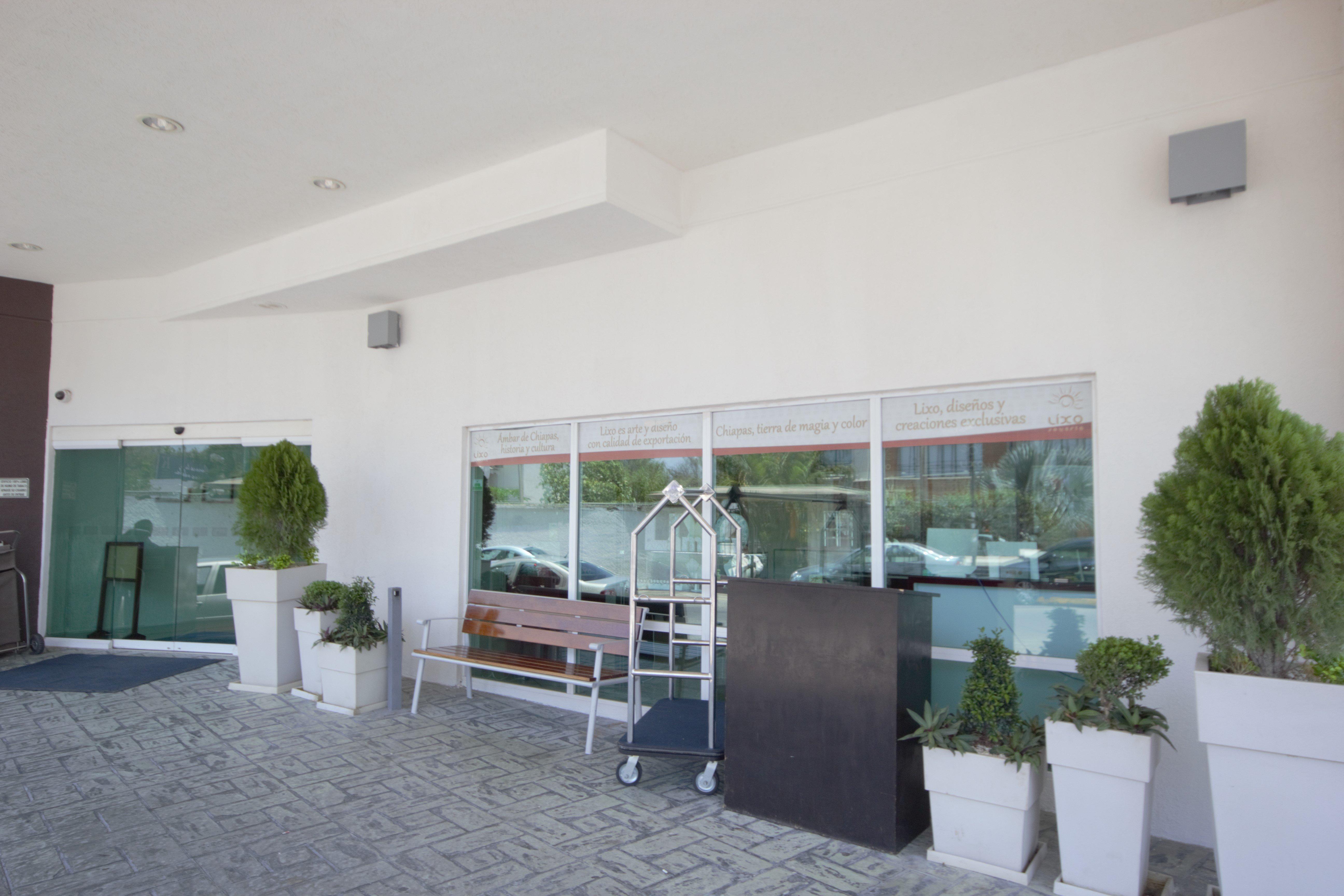 Holiday Inn Express Tuxtla Gutierrez La Marimba, an IHG Hotel Exterior foto