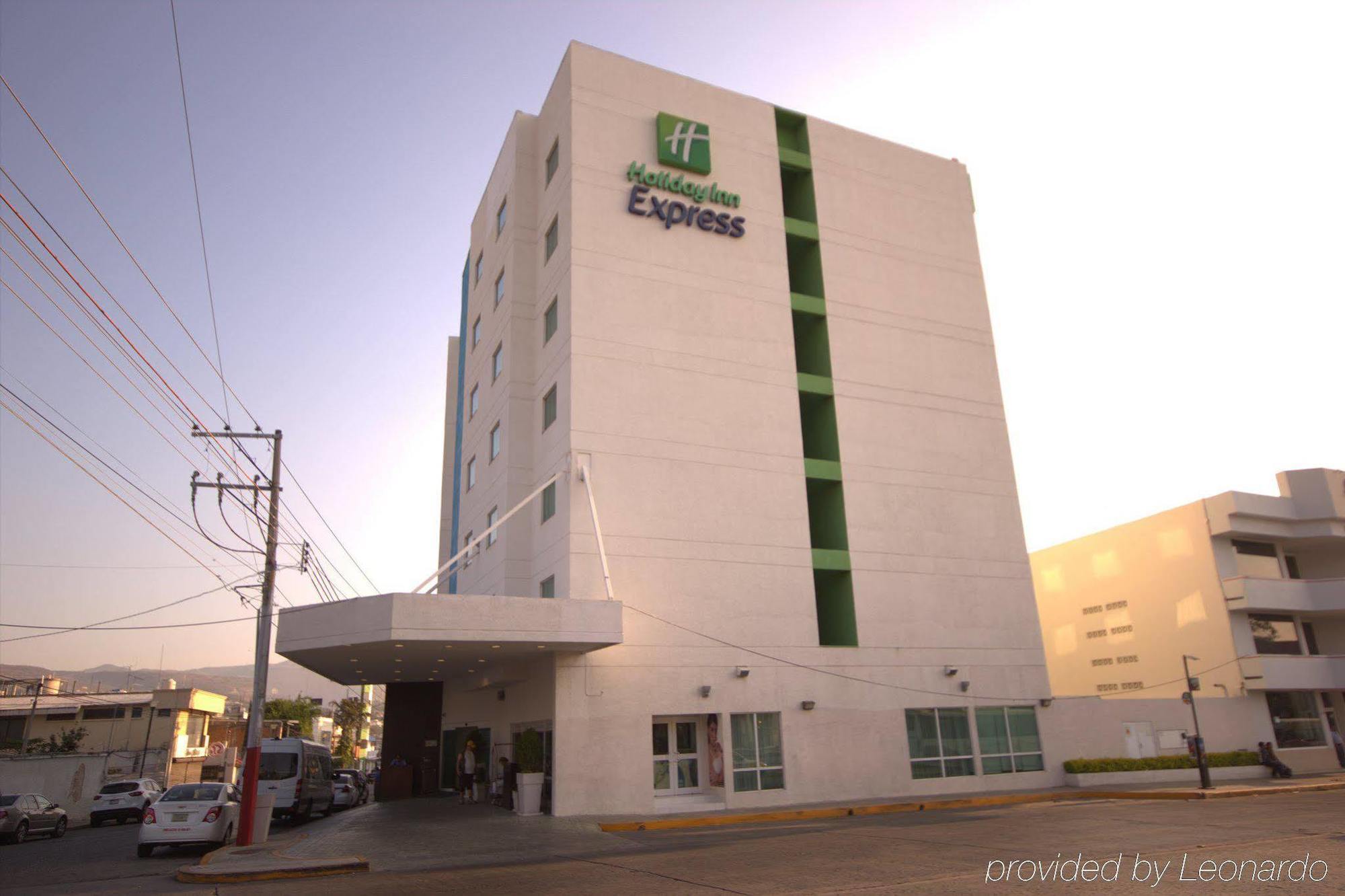 Holiday Inn Express Tuxtla Gutierrez La Marimba, an IHG Hotel Exterior foto